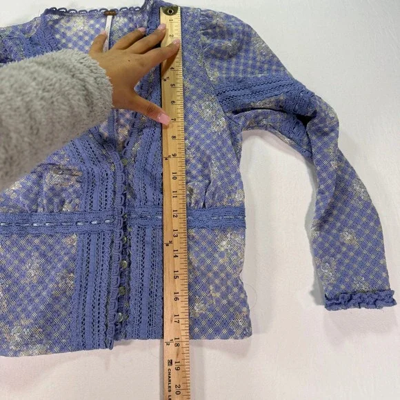 Free People Gingham Floral Lace Cardigan Top Women's XS Blue Sheer Boho V-Neck - Picture 7 of 9